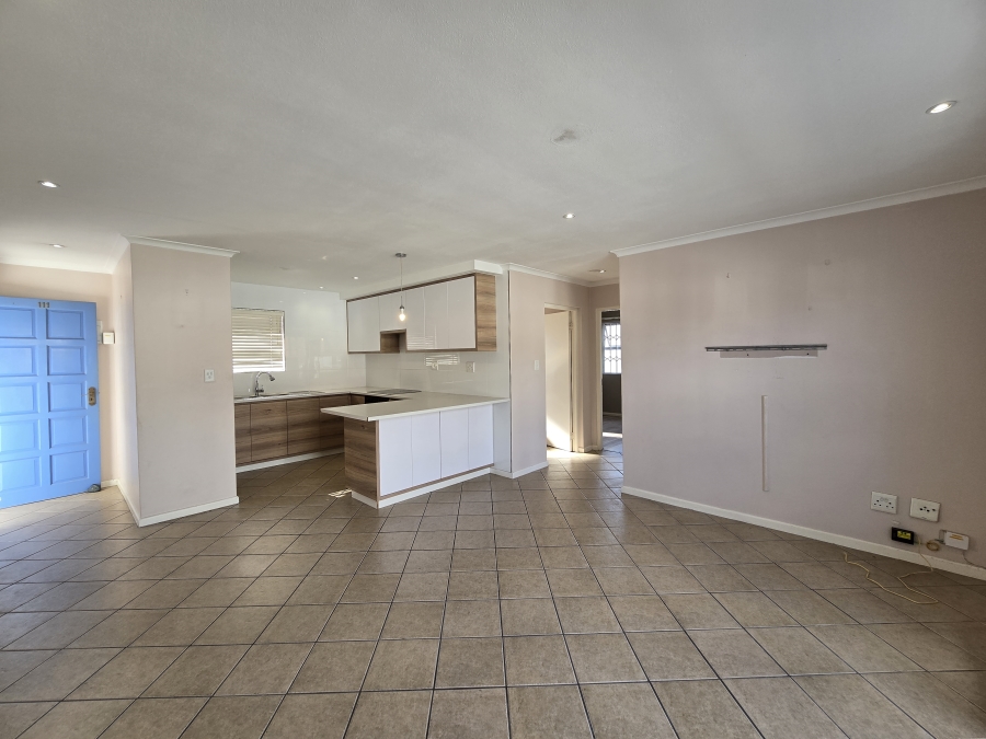 To Let 2 Bedroom Property for Rent in Gordons Bay Central Western Cape